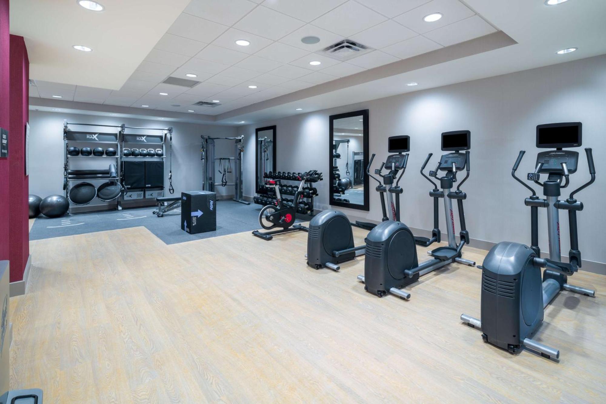 Home2 Suites By Hilton Brunswick Dış mekan fotoğraf